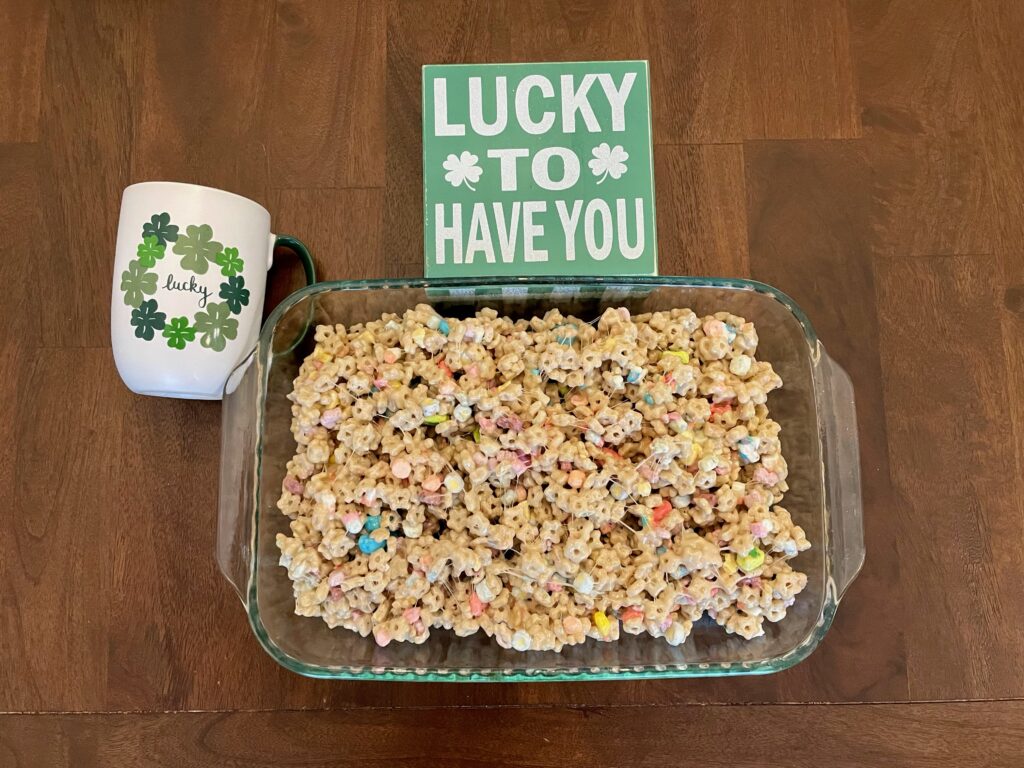 Lucky Charms Marshmallow Treats